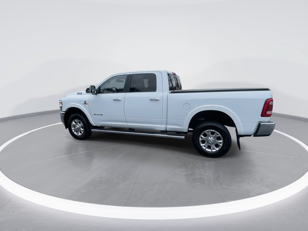 Used 2022 RAM 2500 Laramie AWD/4WD image 5