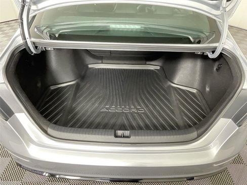 Used 2025 Honda Accord Sport image 29