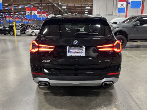 Used 2024 BMW X3 xDrive30i image 4
