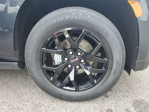 Used 2022 GMC Yukon Denali image 5