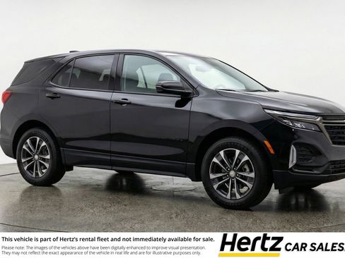 Used 2025 Chevrolet Equinox LT FWD image 1