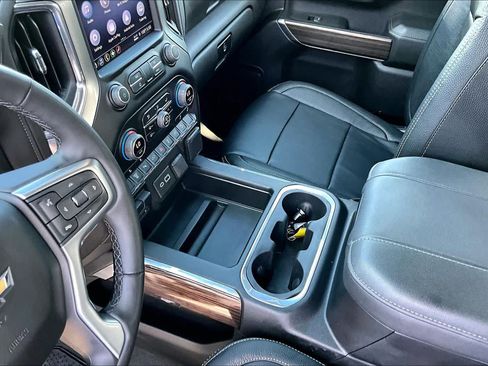 Used 2023 Chevrolet Silverado 2500 LT w/ All Star Edition AWD/4WD image 17