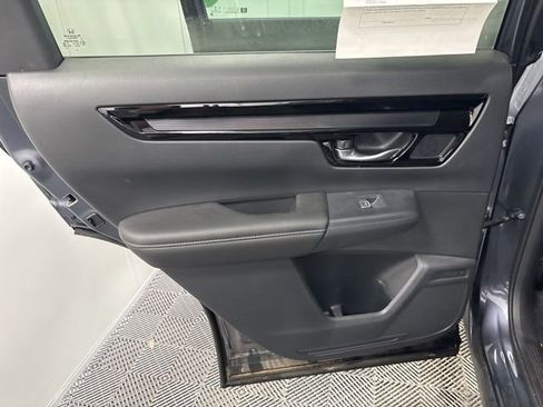 Used 2025 Honda CR-V EX-L image 13