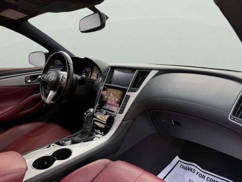 Used 2018 INFINITI Q60 Red Sport 400 w/ Sensory Package 3.0T Sport image 41