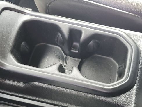 Used 2021 Jeep Wrangler Unlimited Sahara image 21