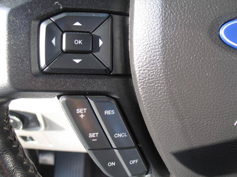 Used 2017 Ford F150 XLT w/ Equipment Group 302A Luxury AWD/4WD image 32