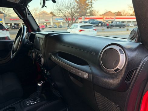 Used 2012 Jeep Wrangler Sport image 20