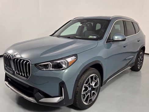 New 2026 BMW X1 xDrive28i image 3