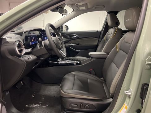 New 2026 Chevrolet Trax ACTIV w/ Driver Confidence Package image 8