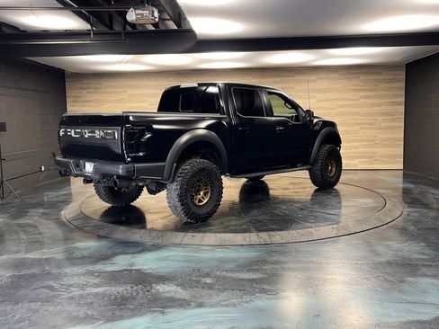 Used 2020 Ford F150 Raptor w/ Equipment Group 802A Luxury AWD/4WD image 16