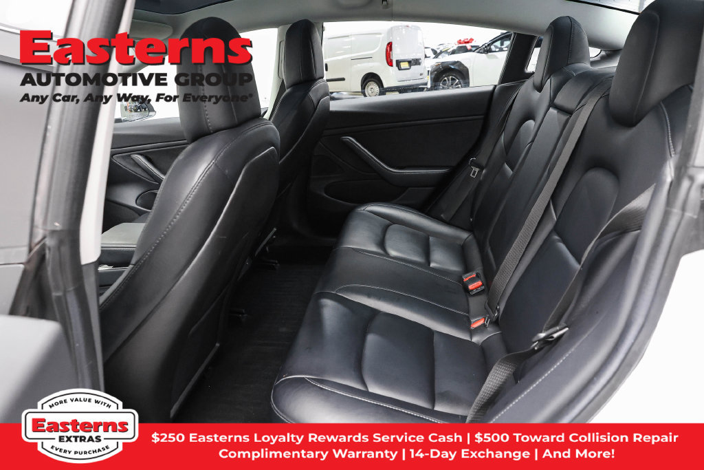 Used 2018 Tesla Model 3 Long Range AWD/4WD image 17