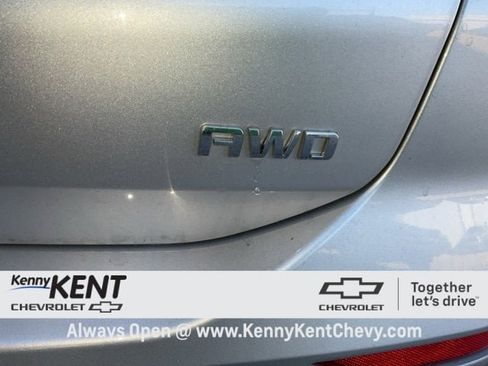 Used 2020 Chevrolet Equinox LS w/ LS Convenience Package image 8