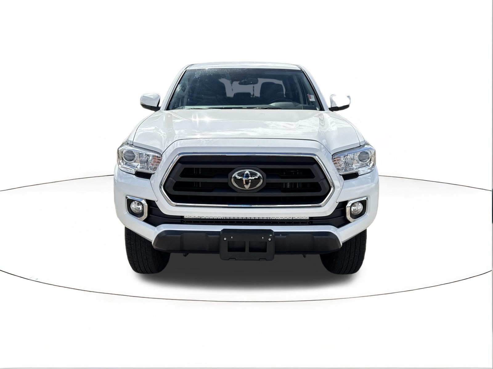 Used 2023 Toyota Tacoma SR5 w/ Technology Package RWD image 8