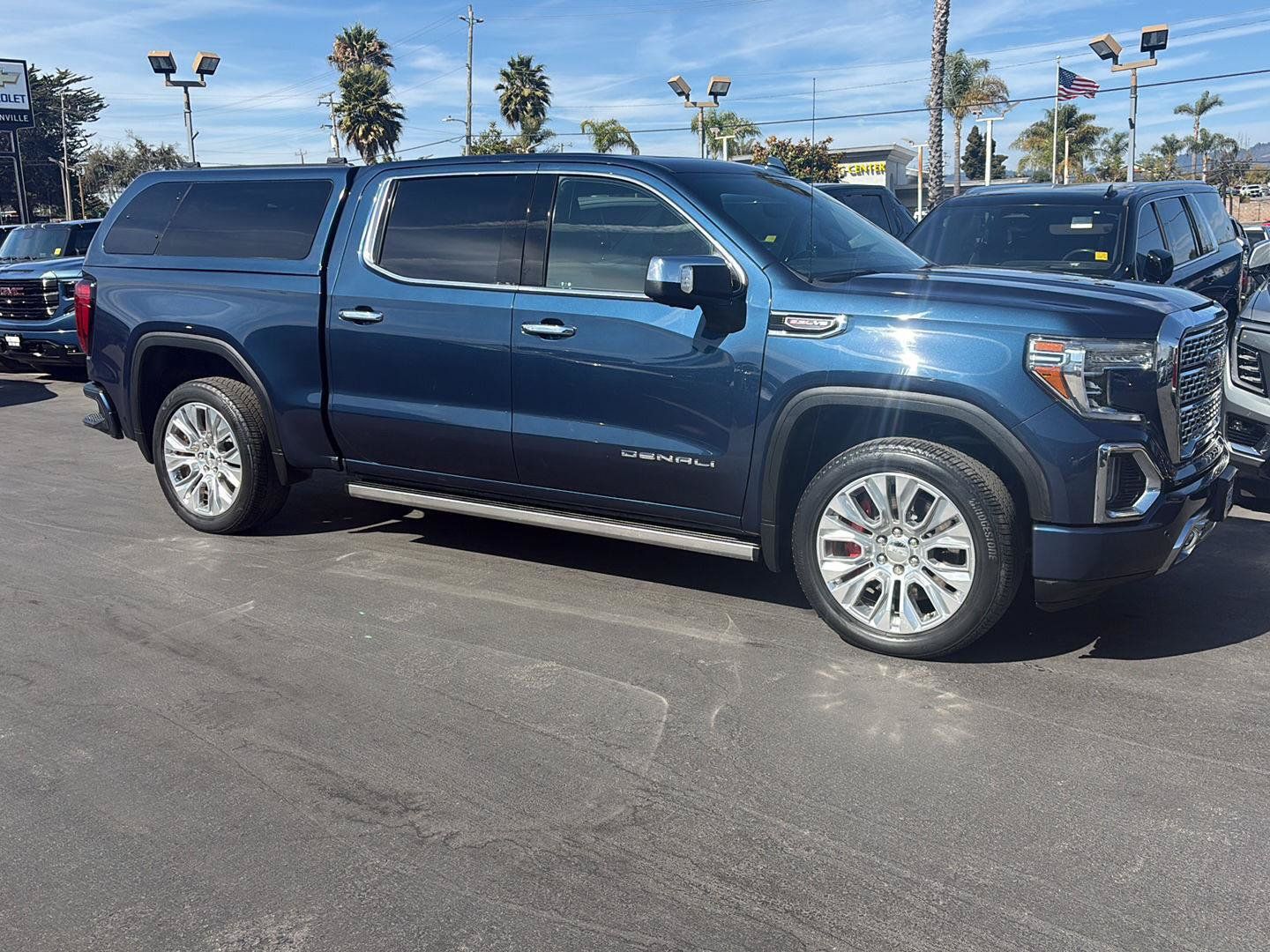 Used 2020 GMC Sierra 1500 Denali w/ Denali Ultimate Package AWD/4WD image 2