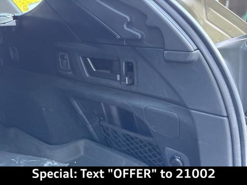 Used 2020 Subaru Outback Touring XT AWD/4WD image 35