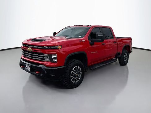 Used 2024 Chevrolet Silverado 2500 Custom w/ Custom Value Package AWD/4WD image 3