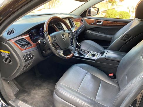 Used 2015 Hyundai Equus Signature image 29