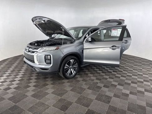 Used 2020 Mitsubishi Outlander Sport SE image 12