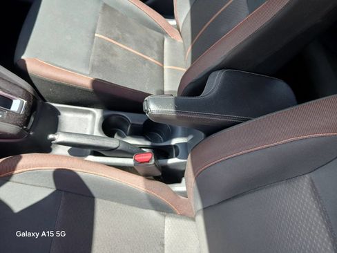 Used 2020 Nissan Versa SR w/ Convenience Package FWD image 8