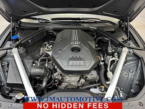 Used 2022 Genesis G70 2.0T image 10