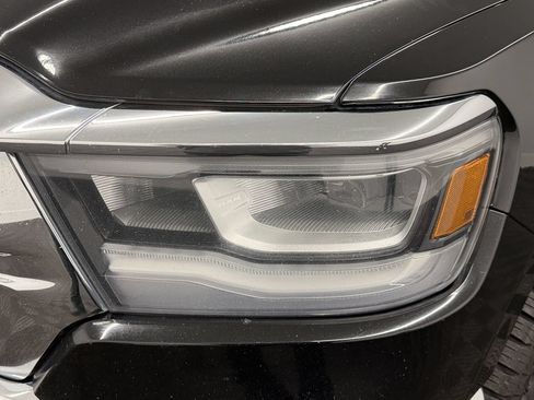 Used 2019 RAM 1500 Big Horn AWD/4WD image 11