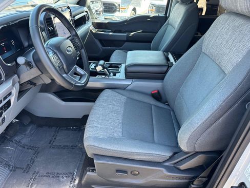 Used 2023 Ford F150 Lightning XLT AWD/4WD image 26