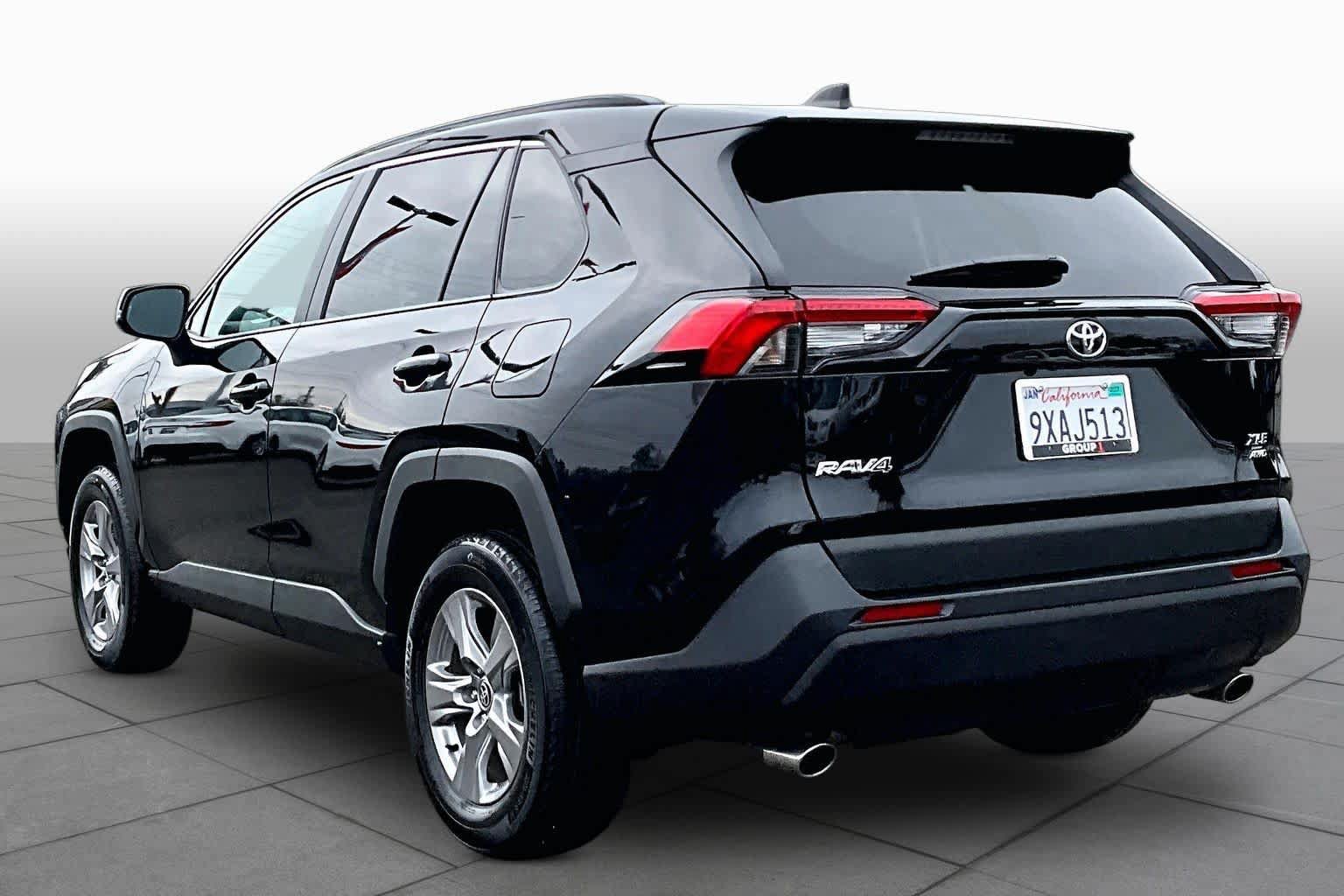 Certified 2025 Toyota RAV4 XLE AWD/4WD image 11