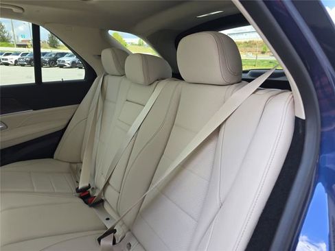 New 2026 Mercedes-Benz GLE 450 4MATIC image 15