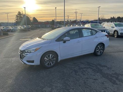 New 2025 Nissan Versa SV w/ Trunk Package image 3