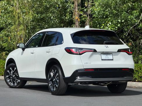Certified 2026 Honda HR-V EX-L image 6