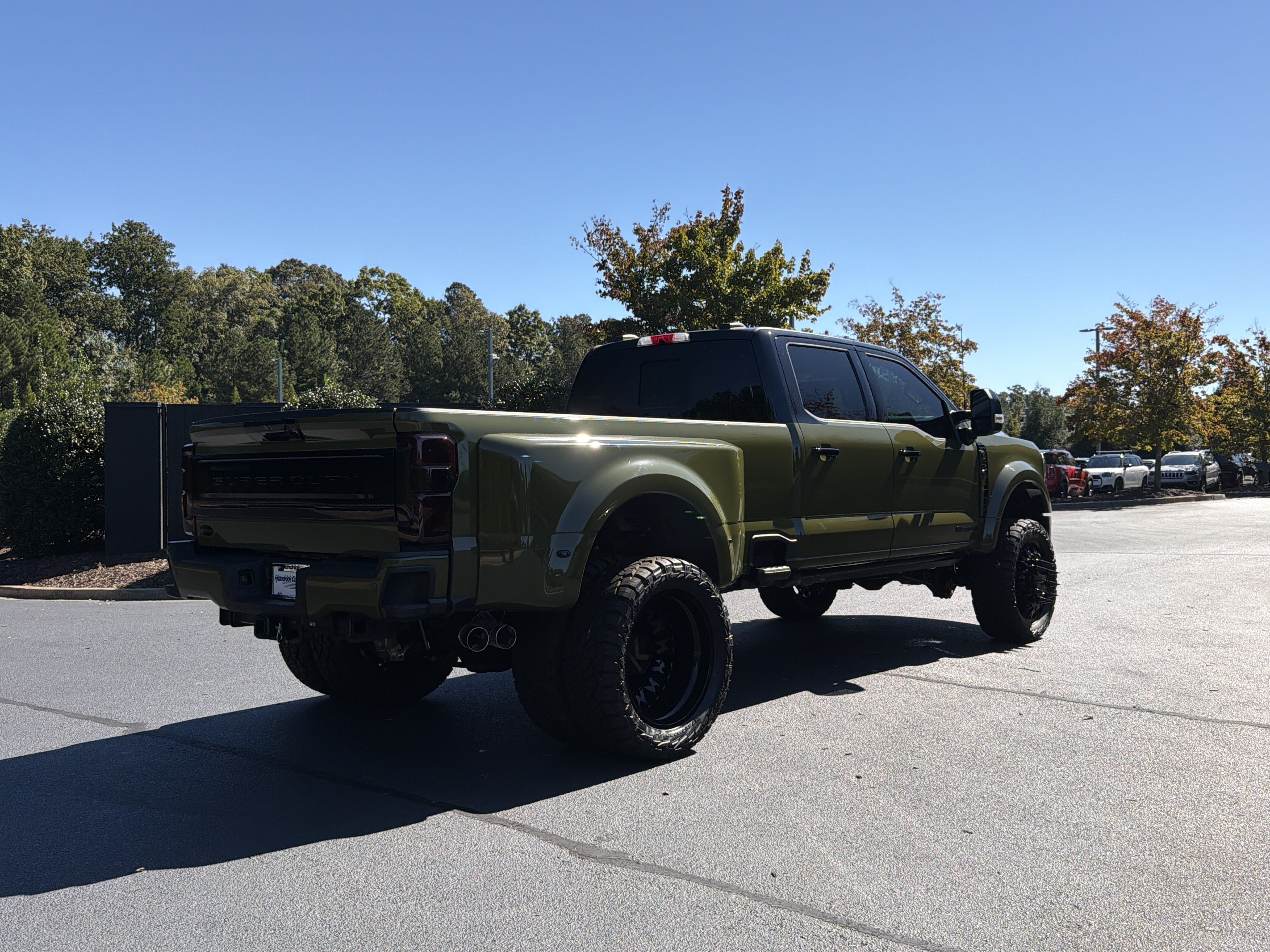 Used 2026 Ford F450 Platinum w/ FX4 Off-Road Package AWD/4WD image 5