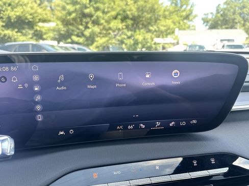 New 2026 Buick Enclave Sport Touring w/ Power Package image 7