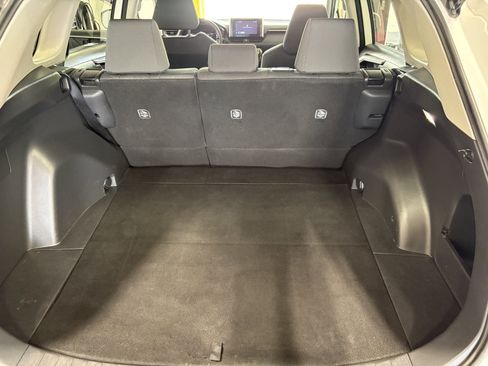 Used 2024 Toyota RAV4 XLE FWD image 29