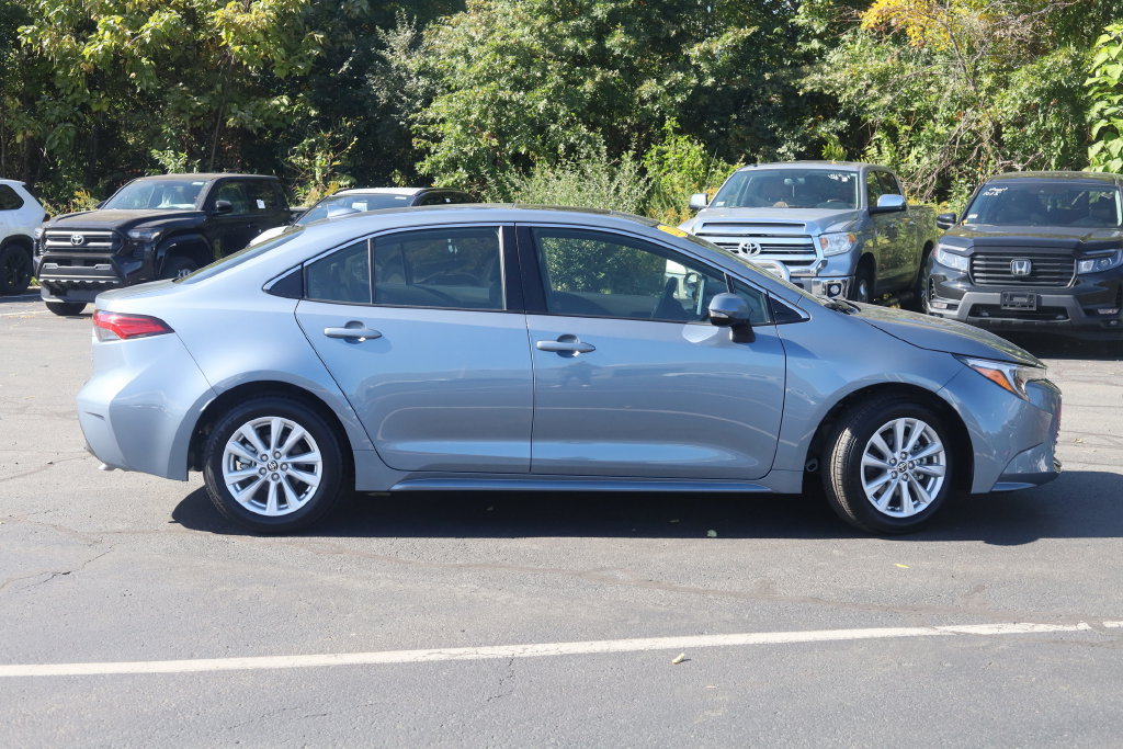 Used 2026 Toyota Corolla XLE FWD image 24