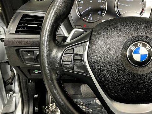 Used 2020 BMW 230i xDrive Convertible image 18