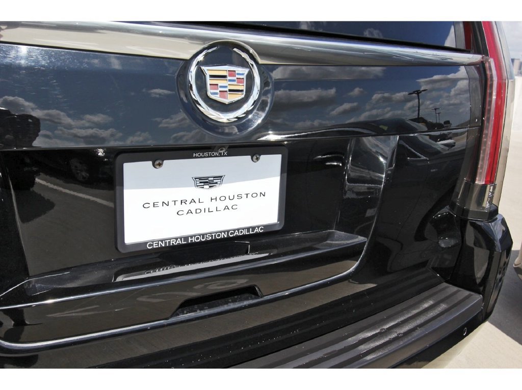Used 2015 Cadillac Escalade ESV Premium RWD image 29