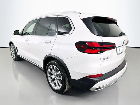 New 2026 BMW X5 sDrive40i w/ Premium Package image 7