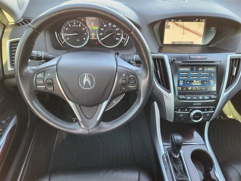Used 2015 Acura TLX w/ Technology Package image 27