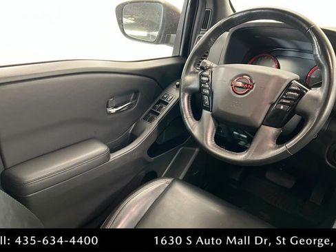 Used 2022 Nissan Frontier PRO-4X w/ Pro-4X Premium Package AWD/4WD image 11