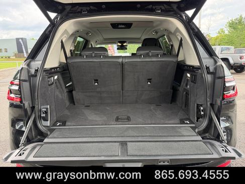 Used 2025 BMW X7 xDrive40i AWD/4WD image 22