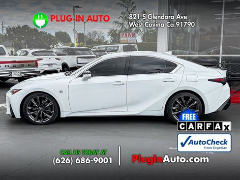 Used 2023 Lexus IS 350 F Sport w/ Navigation Package RWD image 5
