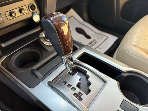 Used 2020 Toyota 4Runner Limited image 34