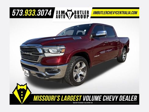Used 2022 RAM 1500 Laramie AWD/4WD image 1