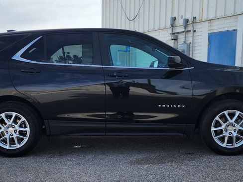 Used 2023 Chevrolet Equinox LT image 4
