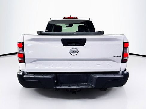 Used 2022 Nissan Frontier S image 6