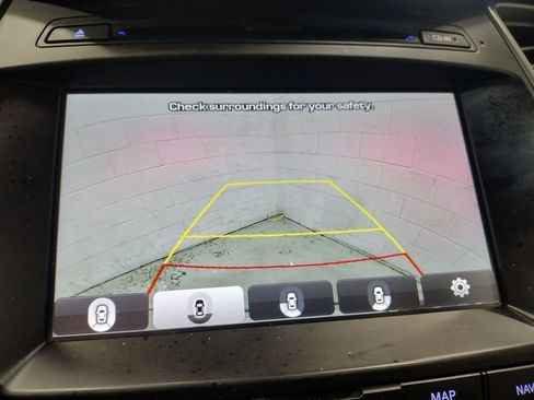 Used 2018 Hyundai Santa Fe Sport w/ 2.0T Ultimate Tech Package 05 FWD image 9