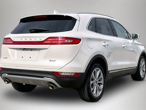Used 2017 Lincoln MKC Select image 5