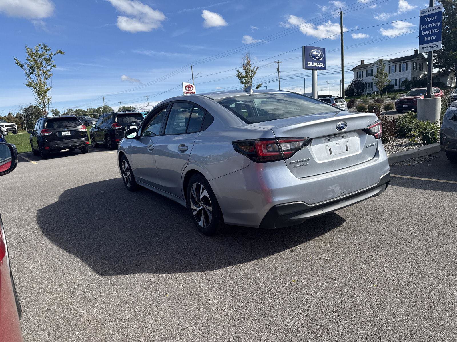 Used 2024 Subaru Legacy Premium AWD/4WD image 5