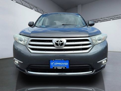 Used 2013 Toyota Highlander SE AWD/4WD image 10
