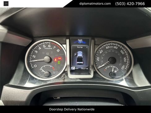 Used 2021 Toyota Tacoma SR5 w/ Trail Edition image 24